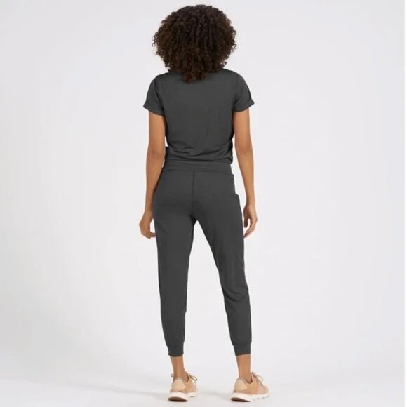 Vuori Gray Jumpsuit - Picture 4 of 11